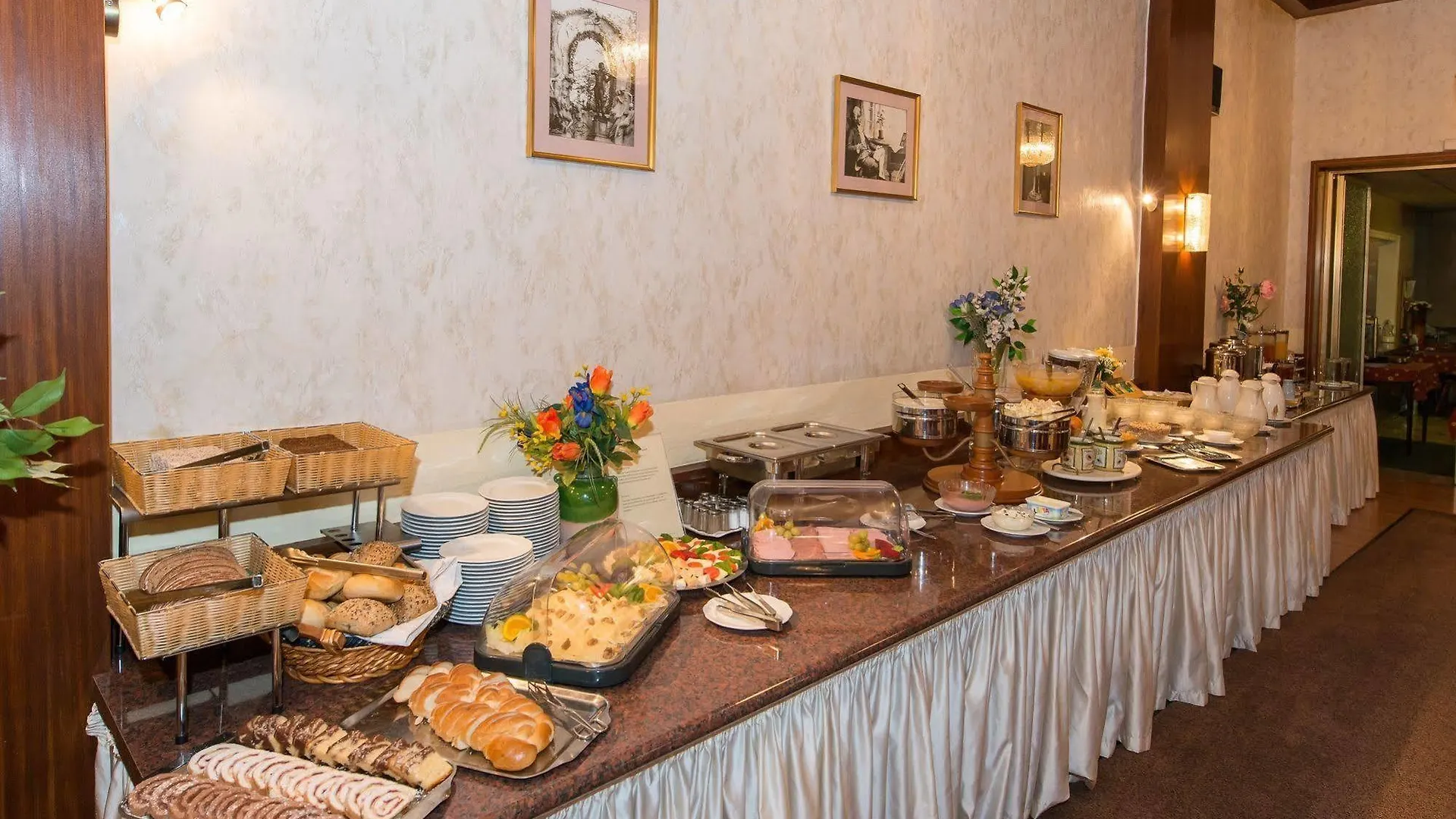 ***  Hotel Mozart Viena Austria