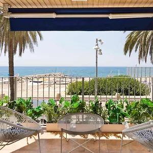 https://piso-primera-linea-de-mar-con-vistas-espectaculares.catalonia-hotels.com