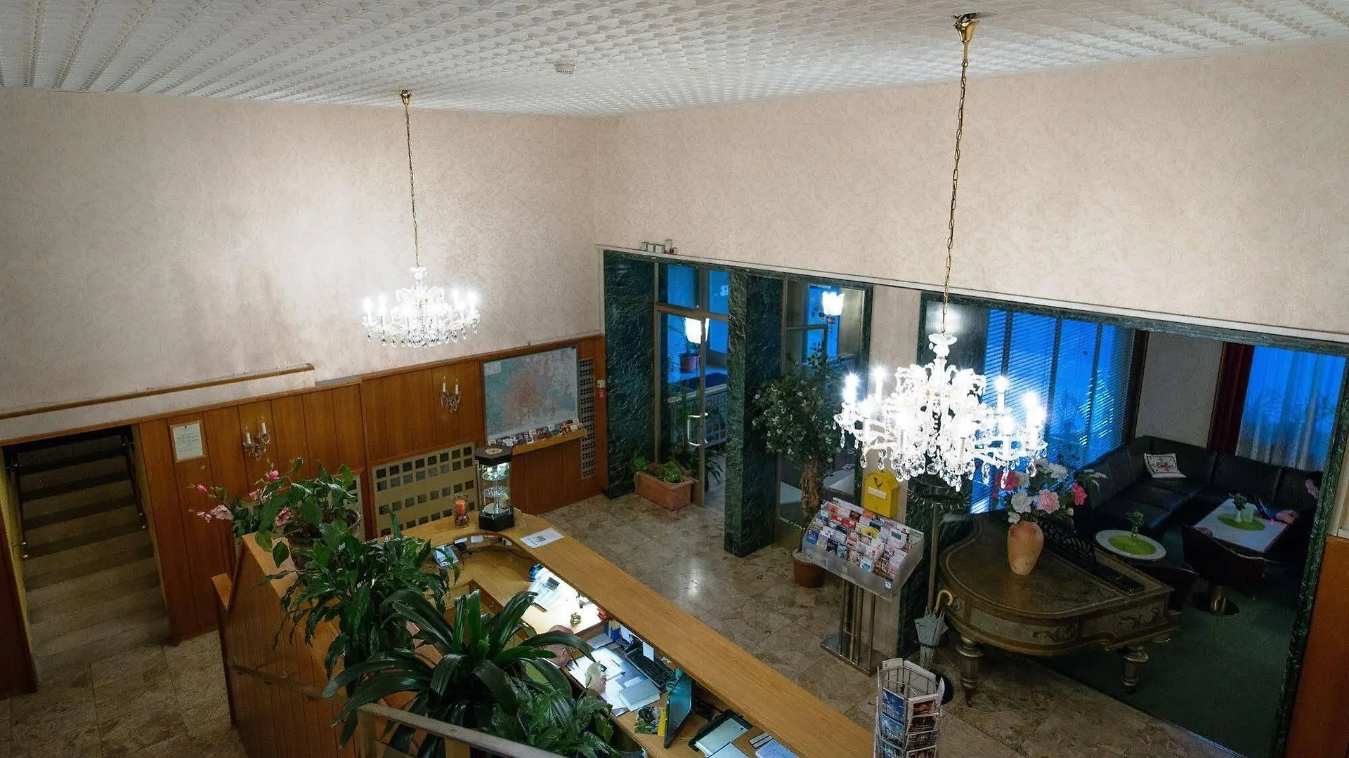 Hotel Mozart Viyana 3*,  Avusturya