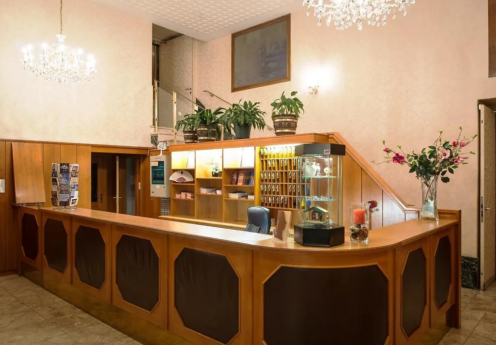 Hotel Mozart Viena